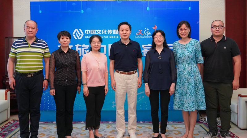 品牌公关线上线下传播渠道的区别与策略